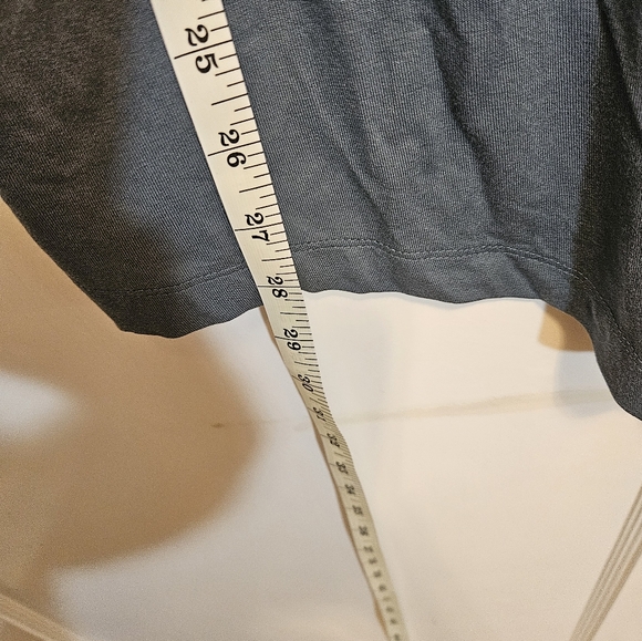 NWT Universal Standard Genevette goblin-blue v-neck top - Picture 7 of 11